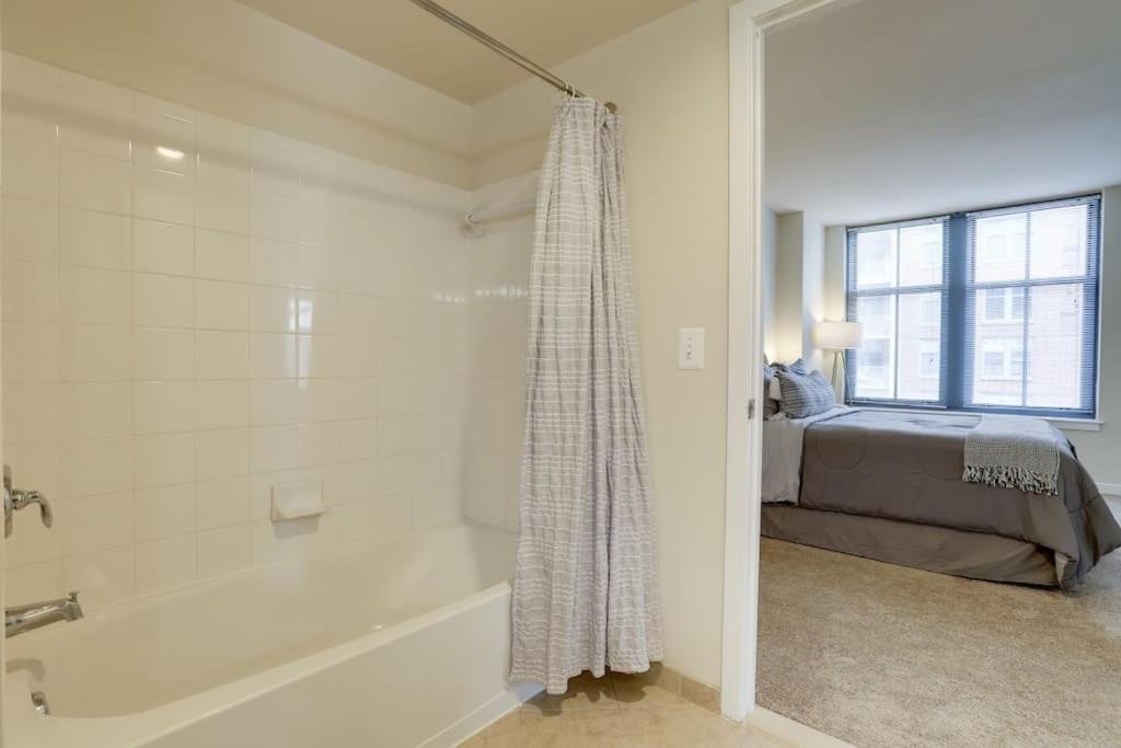 Fantastic 2 Bedroom Condo At Pentagon City Arlington Kültér fotó