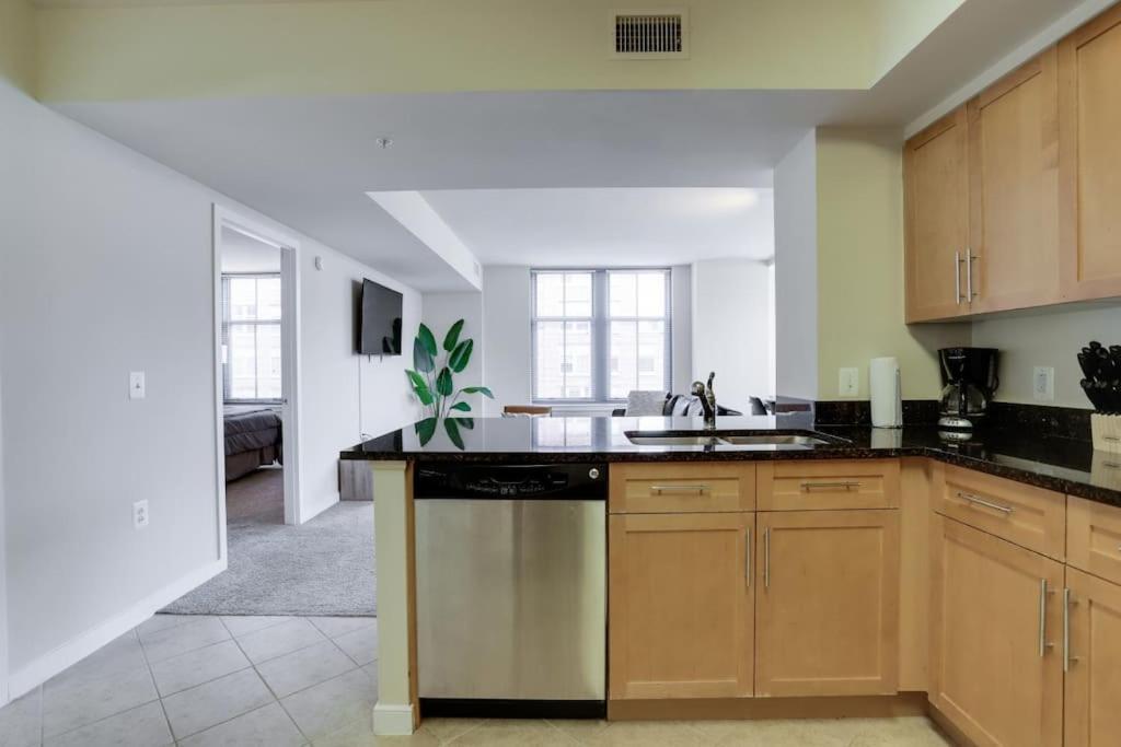 Fantastic 2 Bedroom Condo At Pentagon City Arlington Kültér fotó